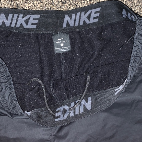 Men’s black Nike sweats. Size L. Black. - Picture 4 of 5